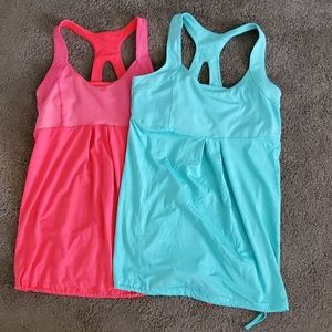 Old Navy Active Tanks